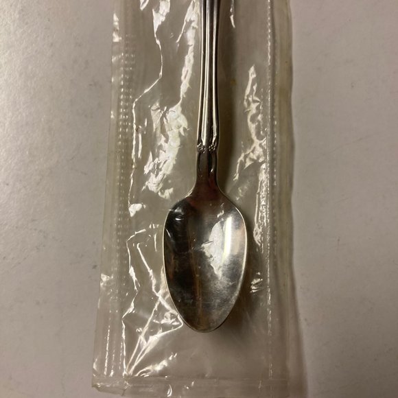 Vintage NEW Infant Spoon - Affection by Oneida Community Silverplate Flatware - Picture 6 of 14